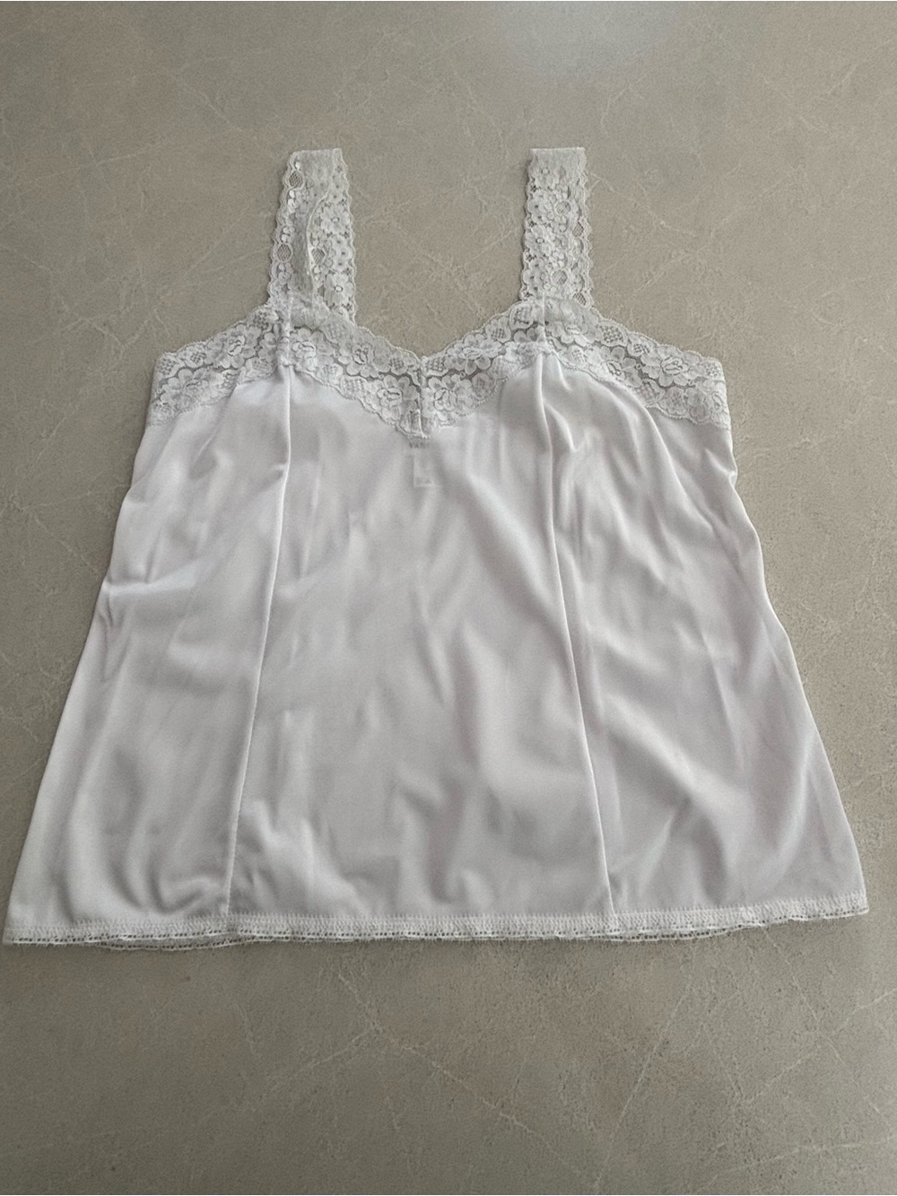 Vintage Vanity Fair White Lace Trim Camisole Tank Top Sleeveless Size Large